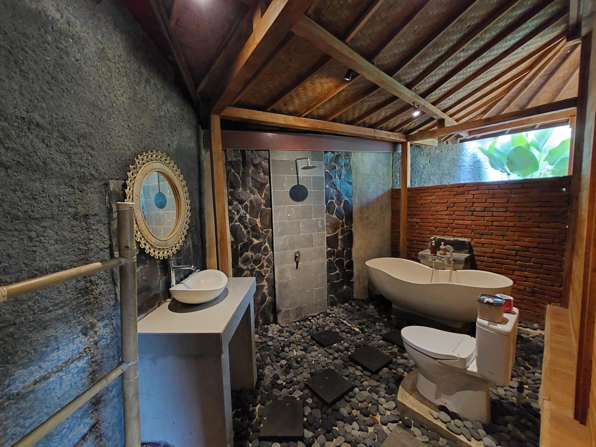 D'Ethnic Ubud Villa Exterior foto